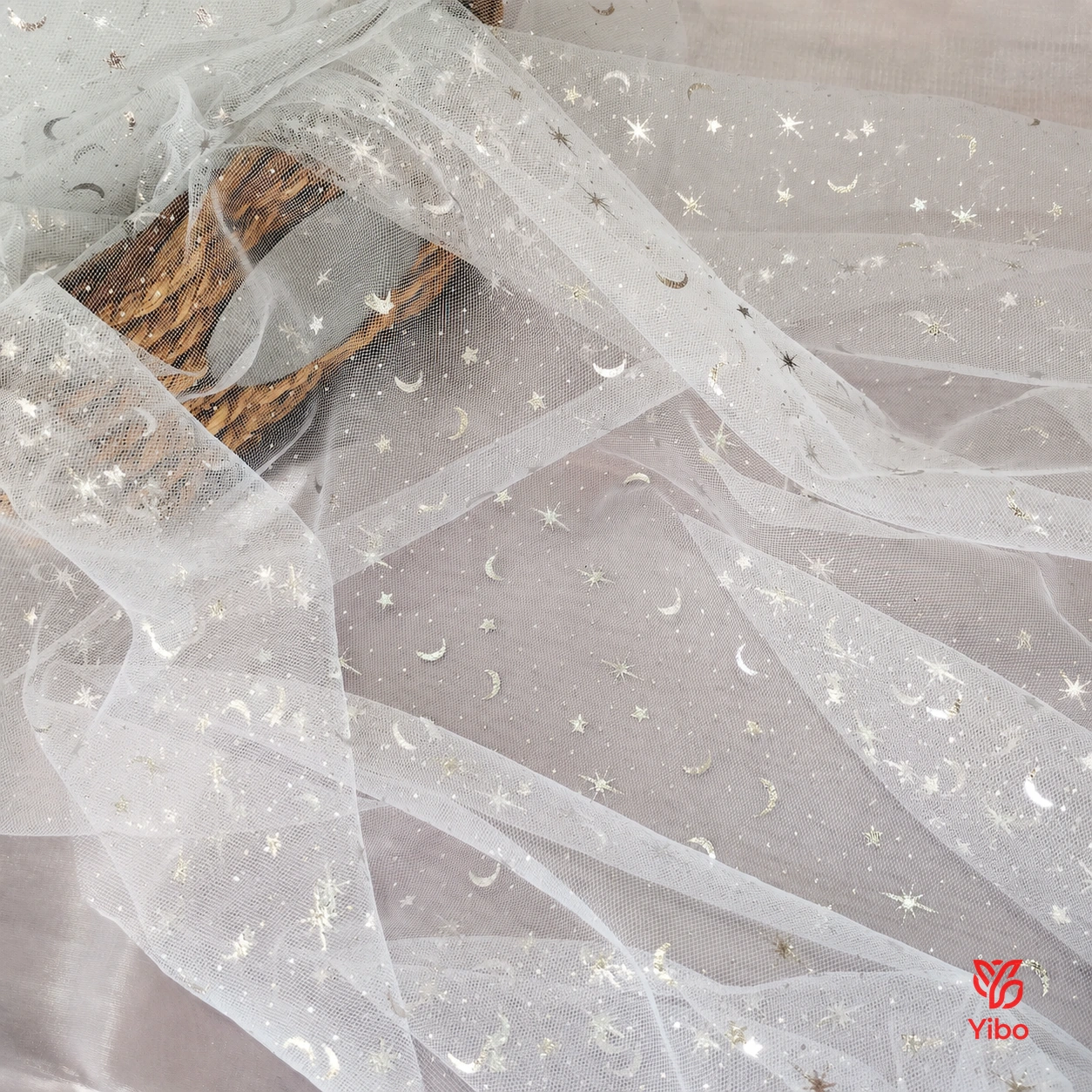 梦幻星月 — 白色星月网纱 / White