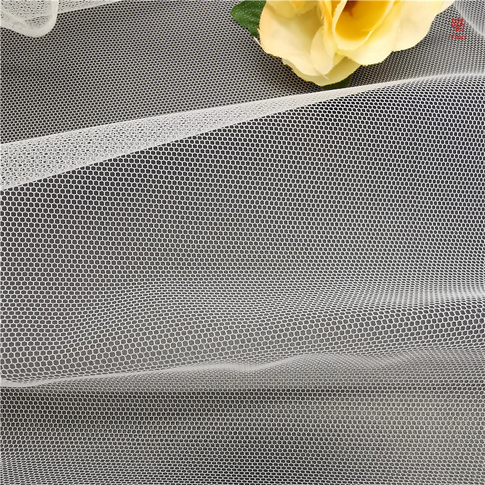 涤纶加强软网 — 均匀织面 / Even Mesh Surface